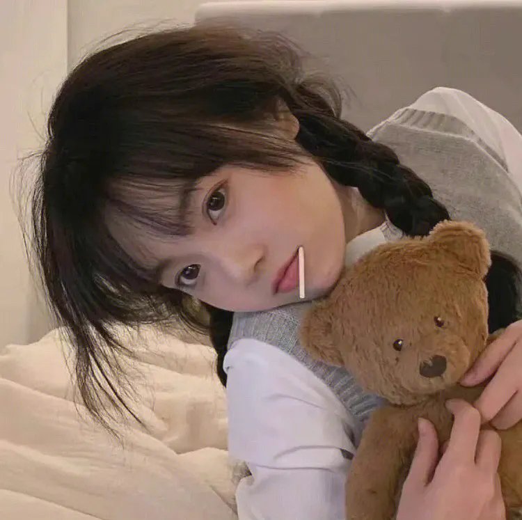 女王的部下海报